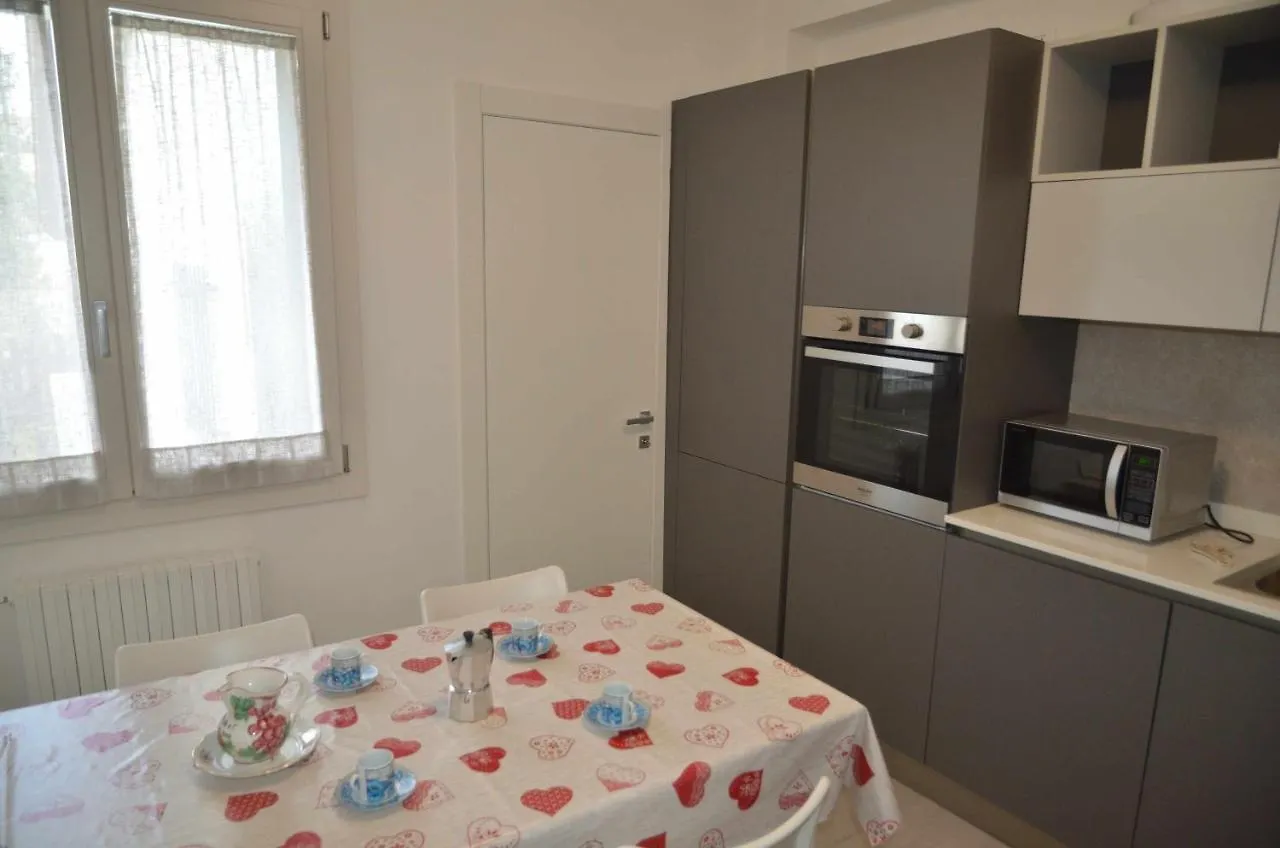 Da Nonna Antonia Apt Close To Venice 马尔泰拉戈 0*,  意大利